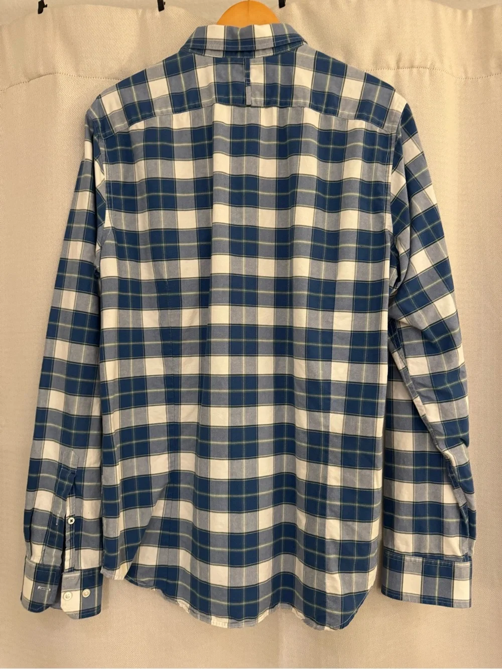 Men’s Banana Republic Blue and White Plaid Oxford Shirt Tailored Slim Fit